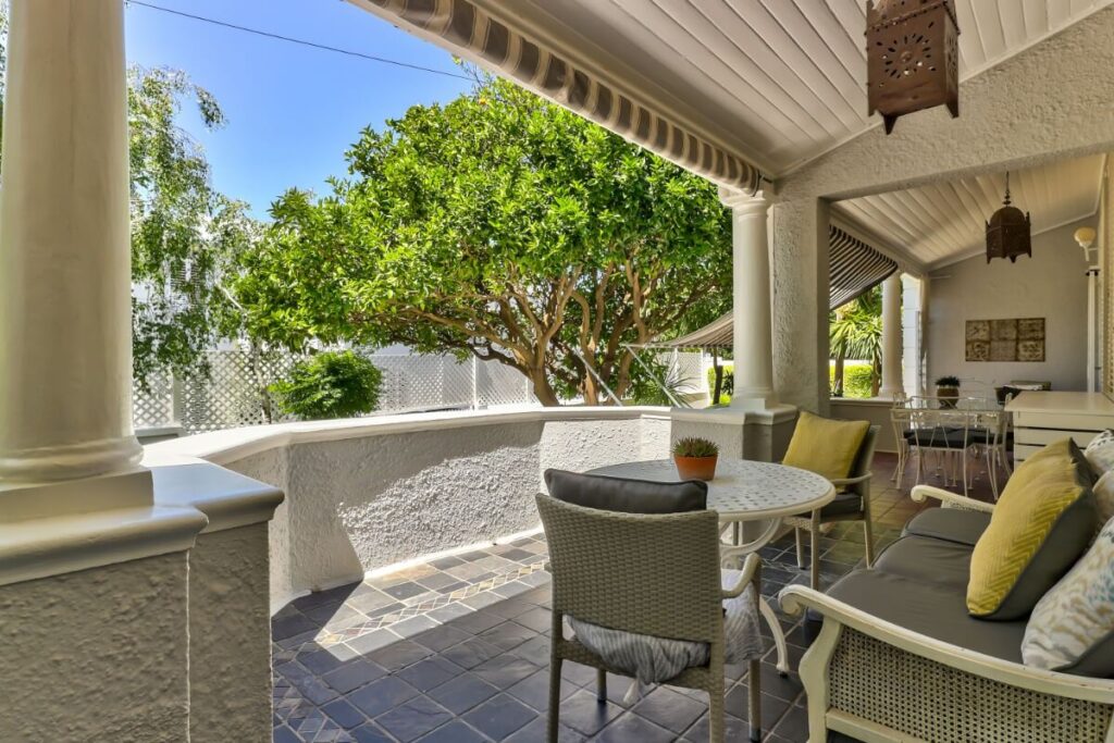 parker-cottage-exterior-3