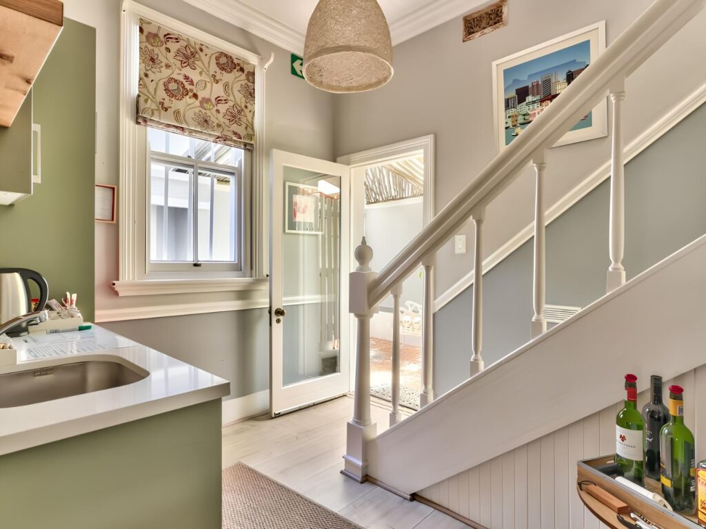 parker-cottage-honesty-bar (1)