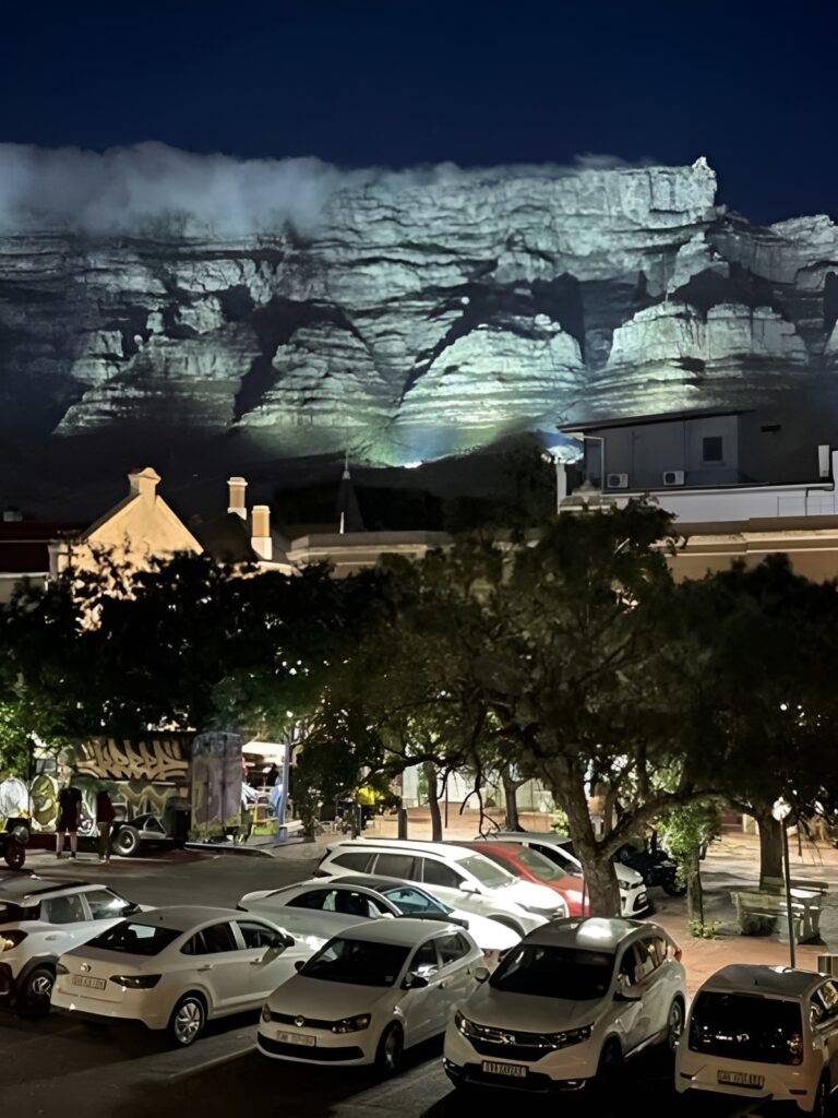 Ikhaya Lodge outside