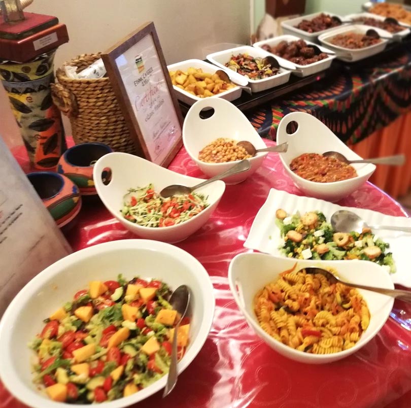 Cape Town hike with mountain view