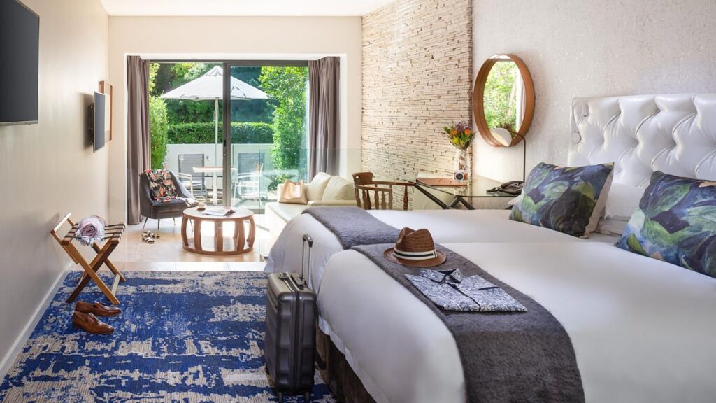 vineyard hotel room 1