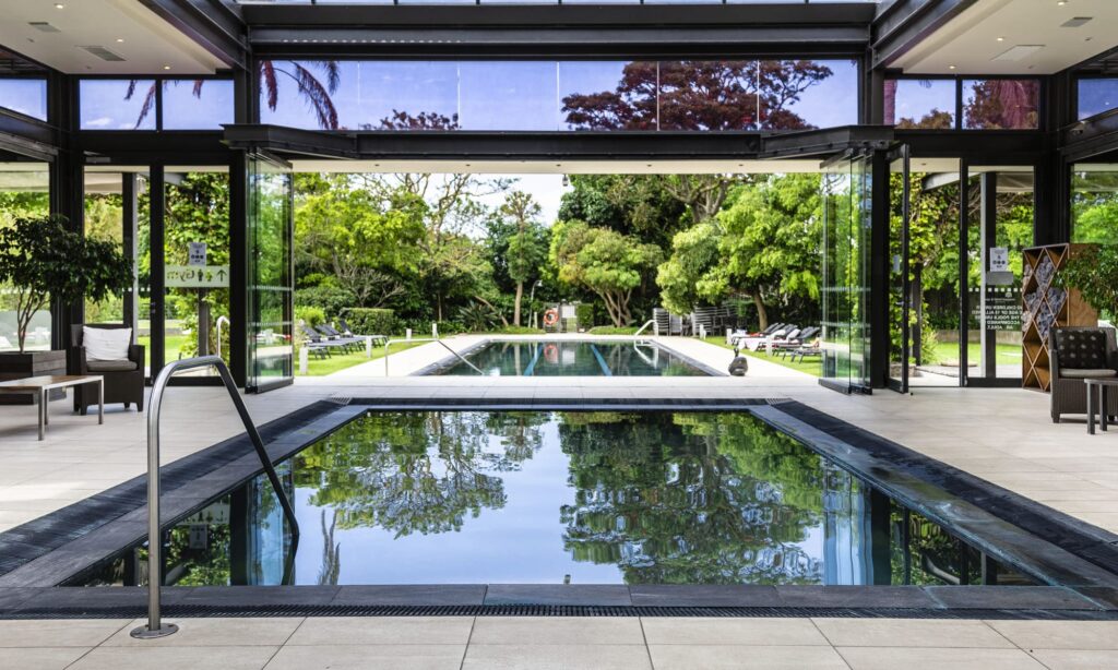 vinyard hotel inside 1