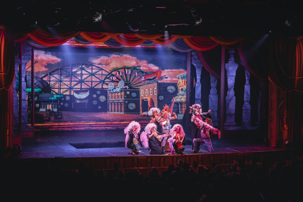 yiran-ding-TmvSImvV7vA-unsplash